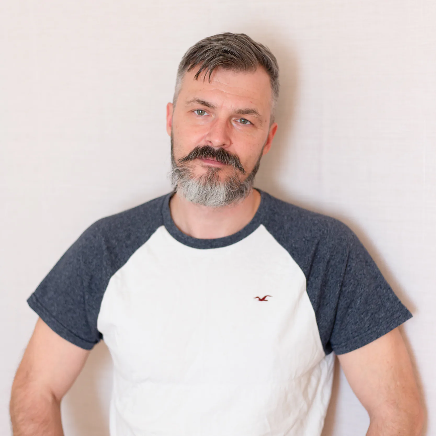 Мастер Владимир Сафронов