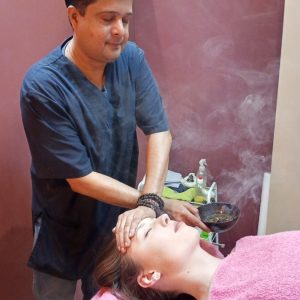 Тантрический массаж с ритуалом очищения ауры Тантрический массаж с ритуалом очищения ауры