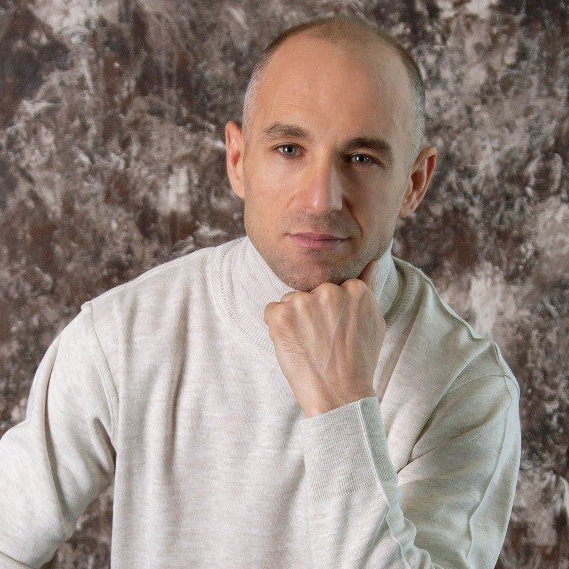 Руслан Буйволов