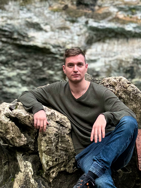 Антон Быков